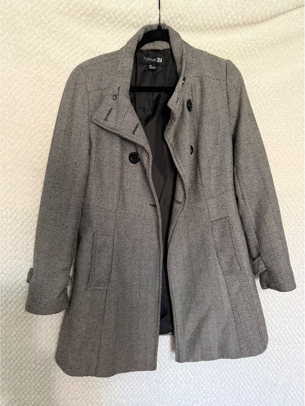 Forever 21 Women's Herringbone Pattern Gray Coat Size S/P
